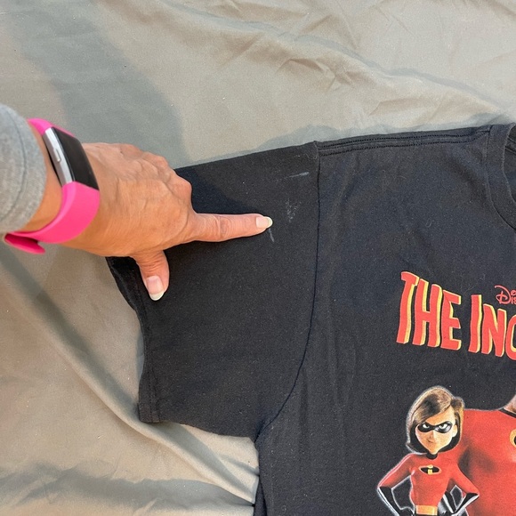 Disney Pixar The Incredibles 2 Graphic Tee Size Large - Picture 3 of 4